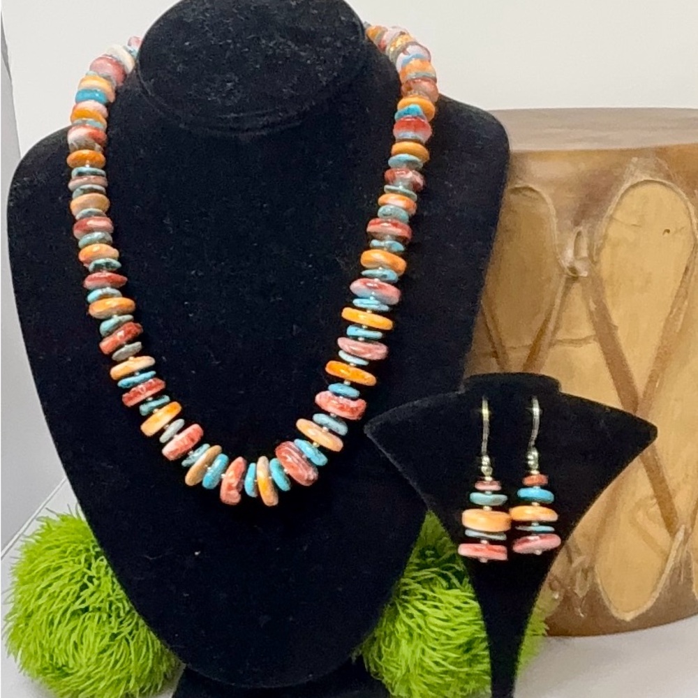 One of a Kind Bold Spiny Oyster and Turquoise Jewelry Set (NEW) - Picture 7 of 7